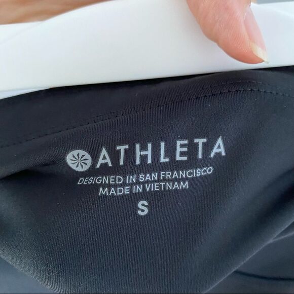 Athleta Women’s Cropped Mesh Detail Leggings Black Size S - Picture 6 of 6